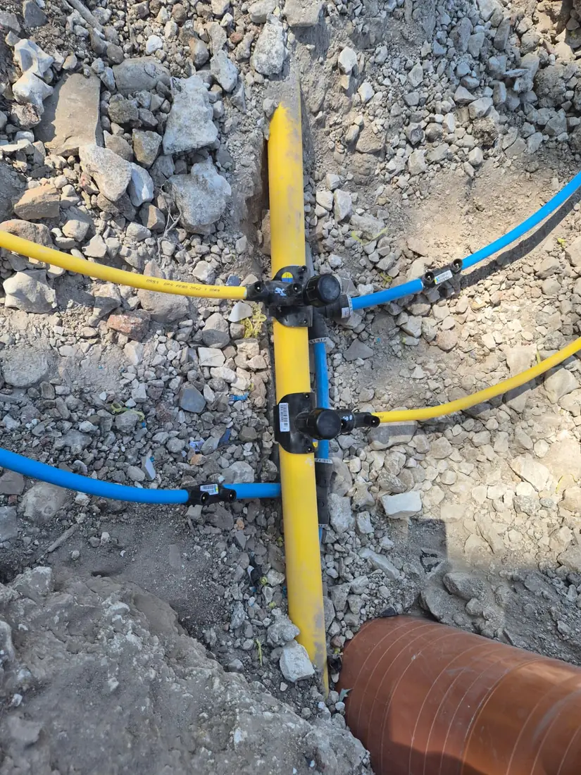 Underground service connection with meter and boundary box